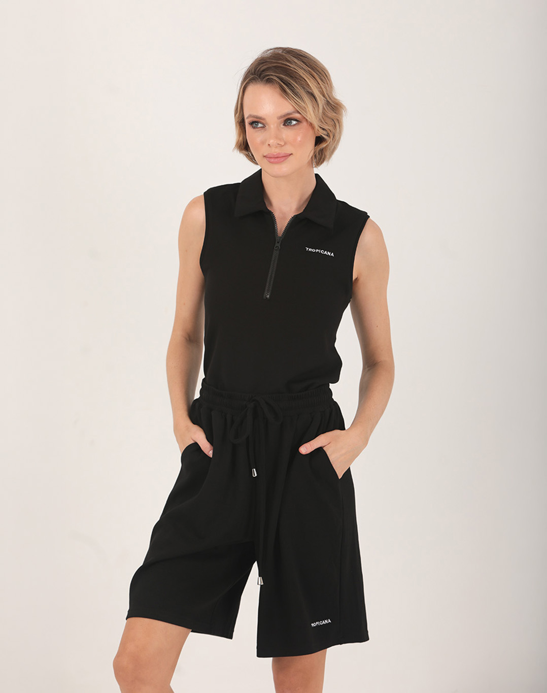 Mae Bermuda Shorts Black